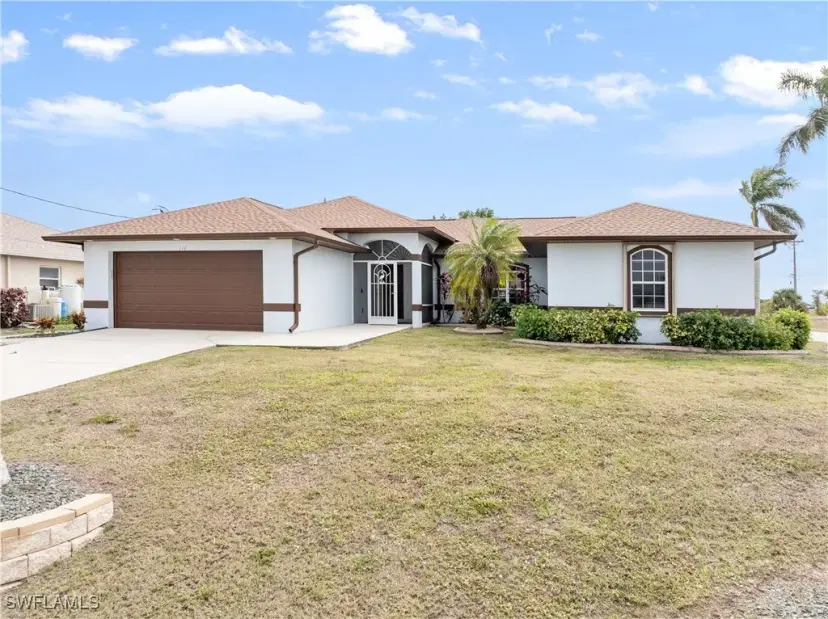 Picture of 610 NW 20Th Ter, Cape Coral FL 33993