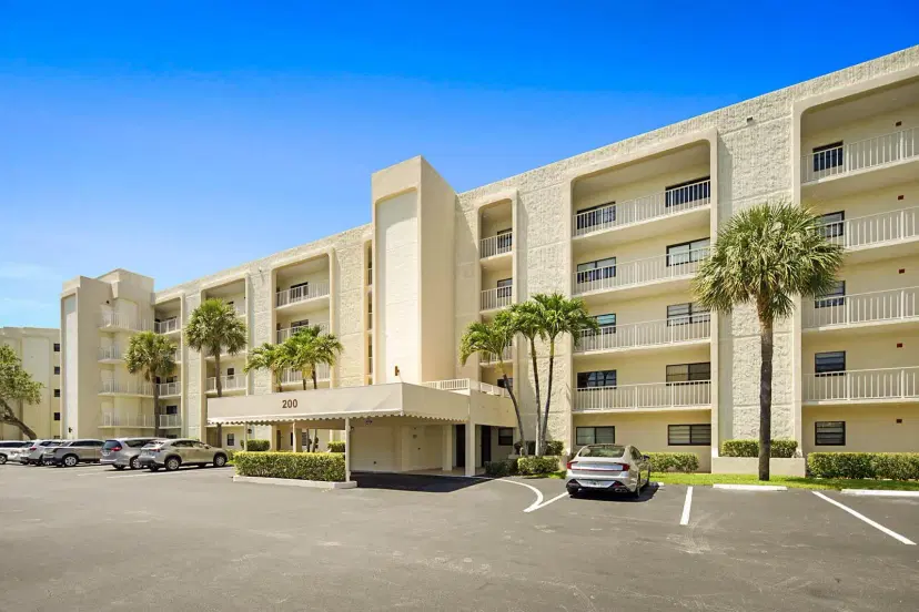 Picture of 200 Intracoastal Place 306, Tequesta FL 33469