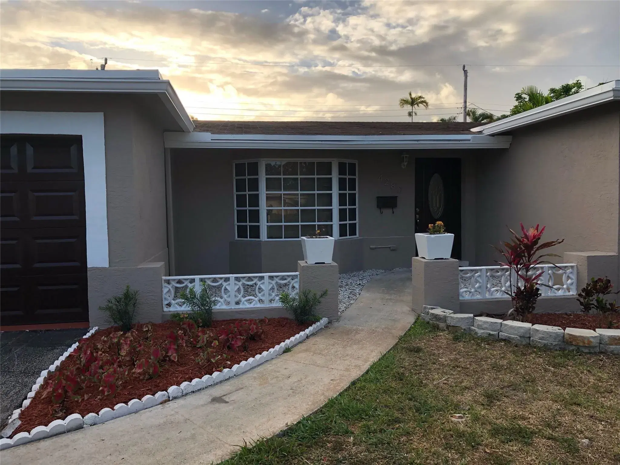 Picture of 4280 NW 35Th Ter, Lauderdale Lakes, FL 33309