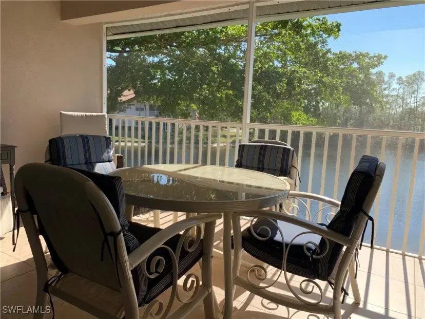 Picture of 1048 Manor Lake Dr C204, Naples FL 34110