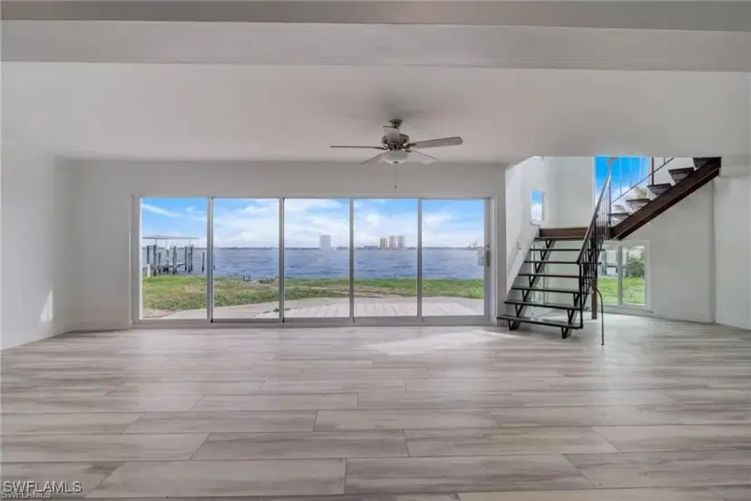 Picture of 107 E North Shore Ave, North Fort Myers FL 33917