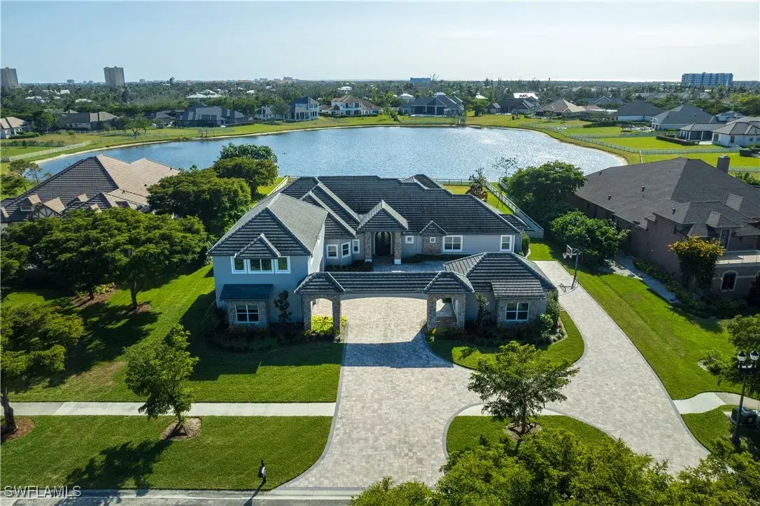 Picture of 16221 Shenandoah Cir, Fort Myers, FL 33908
