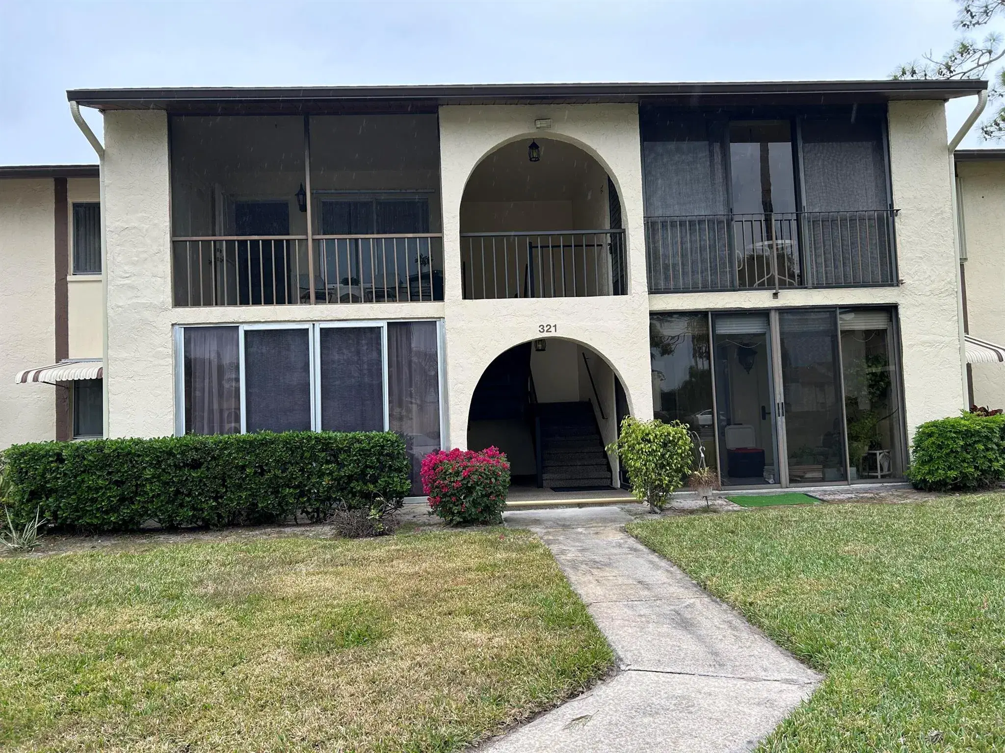 Picture of 321 Knotty Pine Circle C-2, Greenacres, FL 33463