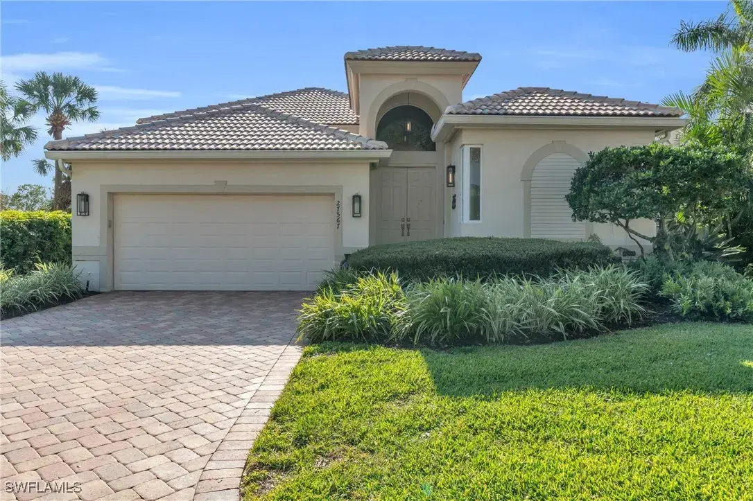 Picture of 27567 Riverbank Dr, Bonita Springs, FL 34134