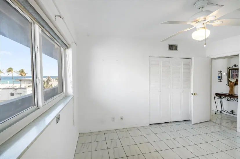 Picture of 320 S Surf Rd 304, Hollywood FL 33019