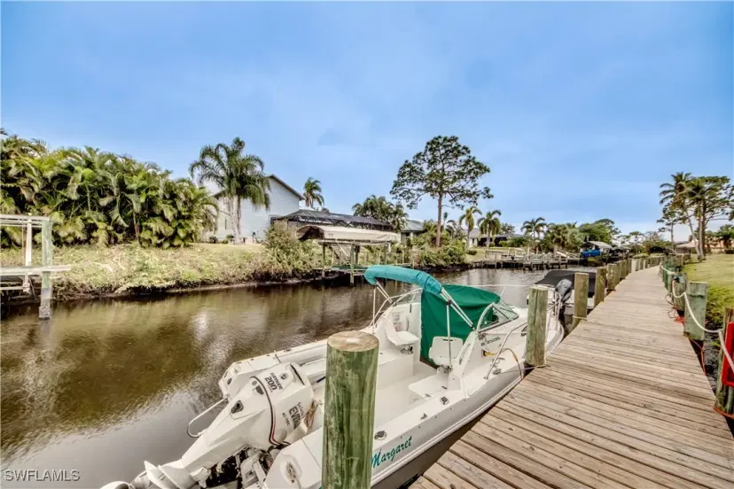 Picture of 15430 Moonraker Ct 502, North Fort Myers FL 33917