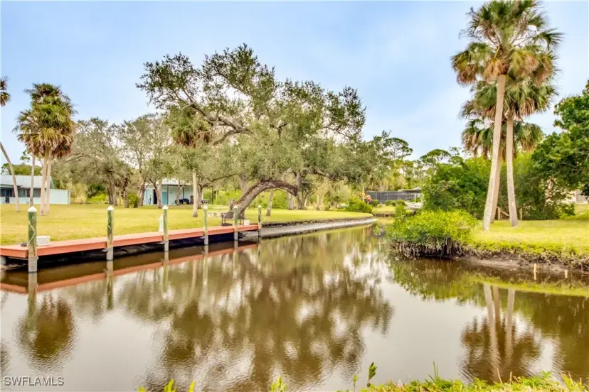 Picture of 15430 Moonraker Ct 502, North Fort Myers FL 33917
