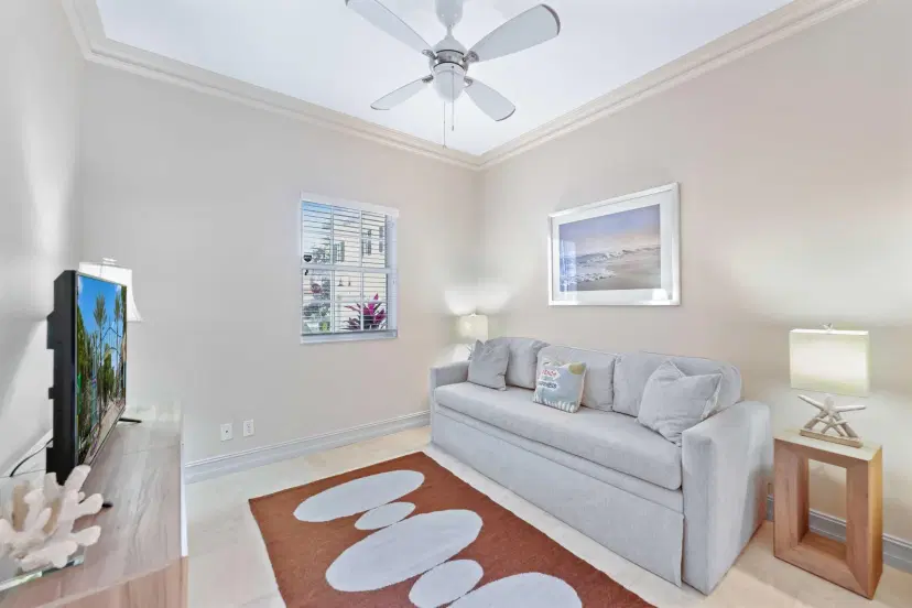 Picture of 150 NE 6Th Avenue K, Delray Beach FL 33483