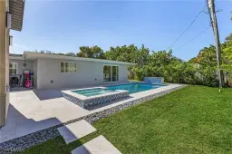 Picture of 1259 Milano Dr, Naples, FL 34103