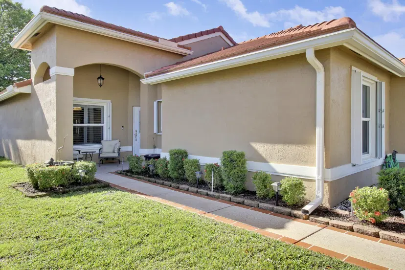 Picture of 6292 Barton Creek Circle, Lake Worth FL 33463