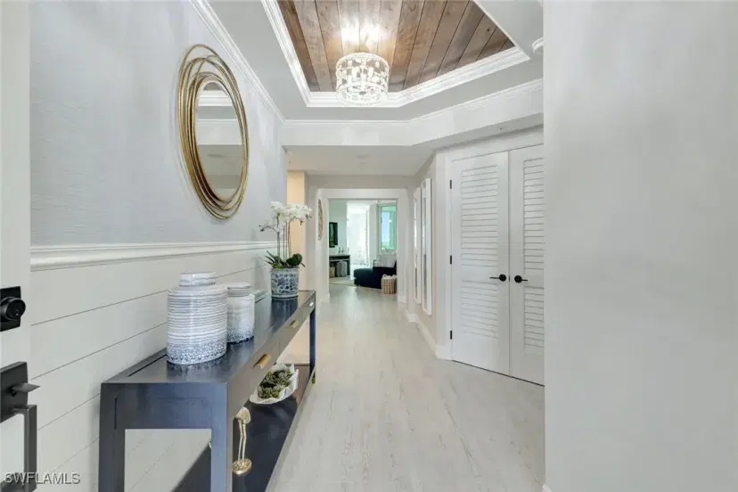 Picture of 325 Dunes Blvd 405, Naples FL 34110