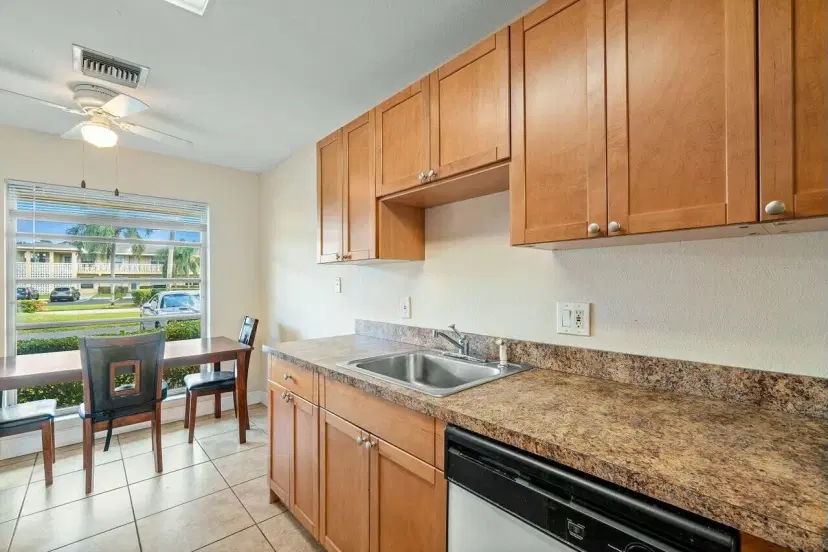 Picture of 1031 Citrus Way 102-B, Delray Beach FL 33445