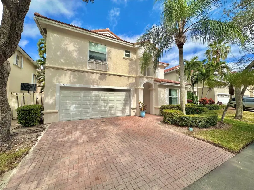Picture of 1025 Silverbell St, Hollywood FL 33019