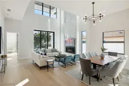Picture of 560 95Th Ave N 1, Naples, FL 34108
