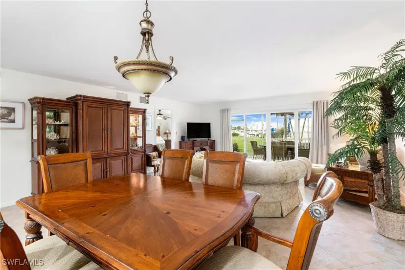 Picture of 1011 Swallow Ave 104, Marco Island FL 34145