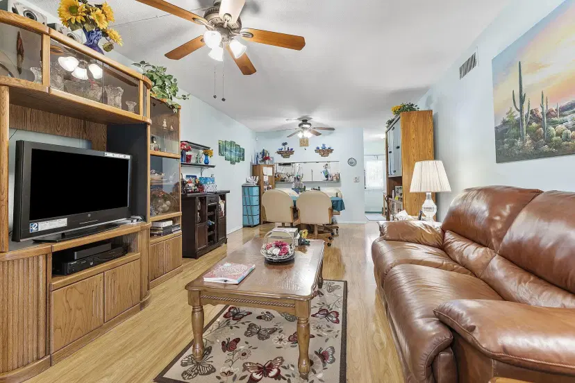 Picture of 2161 NE 1St Court 101, Boynton Beach FL 33435