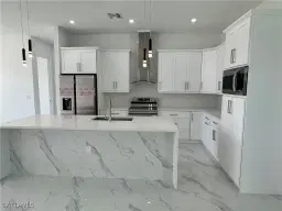 Picture of 854 Palomino St E, Lehigh Acres, FL 33974