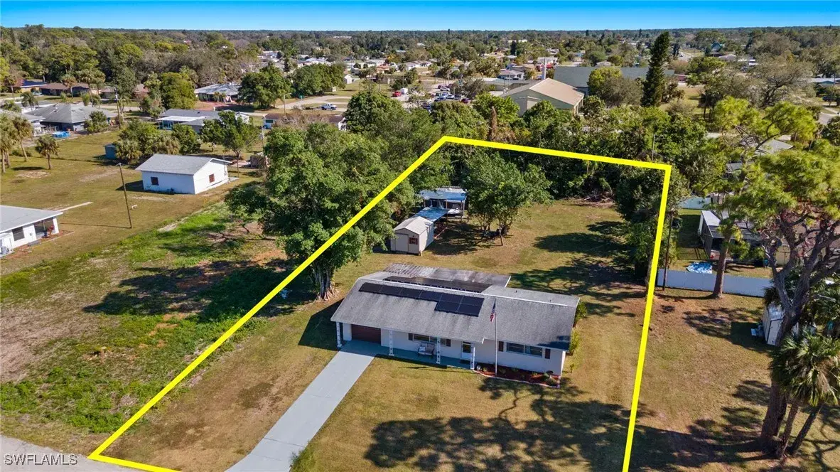 Picture of 102 Lincoln Ave, Lehigh Acres, FL 33936
