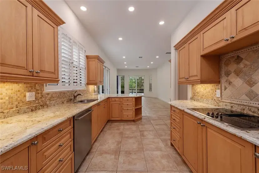 Picture of 8169 Via Vecchia, Naples FL 34108