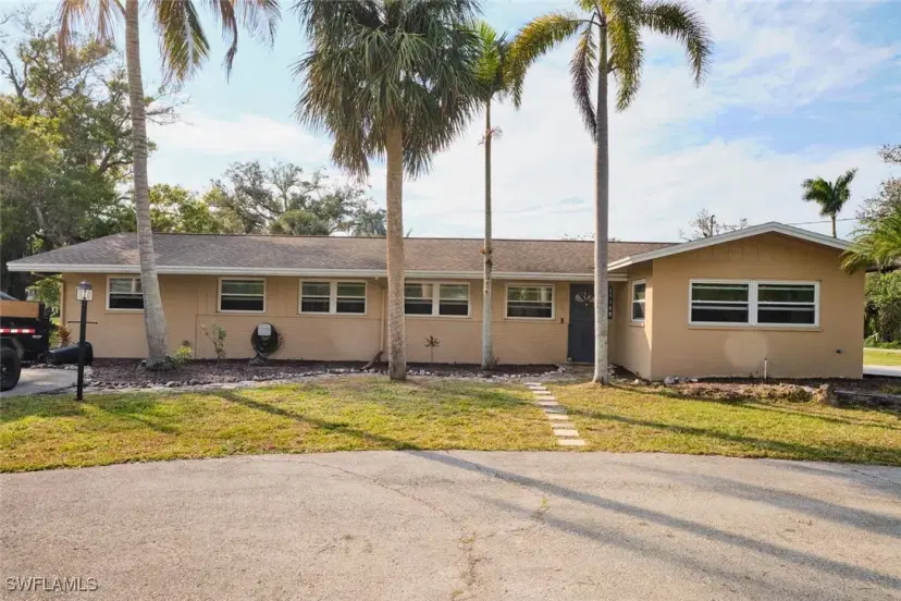 Picture of 15380 Will Lew Ln, Fort Myers FL 33908