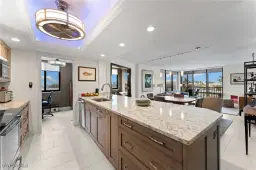 Picture of 10482 Gulf Shore Dr 221, Naples, FL 34108