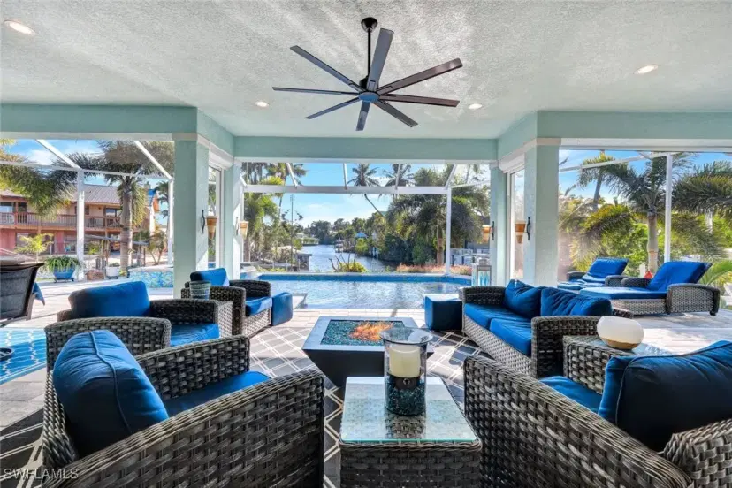 Picture of 2654 Shoreview Dr, Naples FL 34112