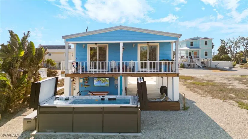 Picture of 261 Donora Blvd, Fort Myers Beach FL 33931