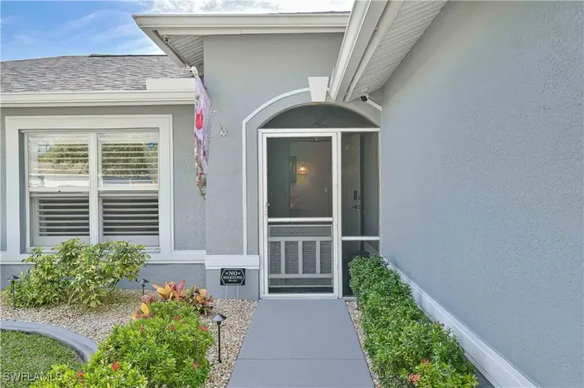 Picture of 151 Ocean Park Dr, Lehigh Acres FL 33972