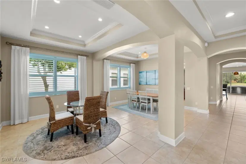 Picture of 1465 Serrano Cir, Naples FL 34105