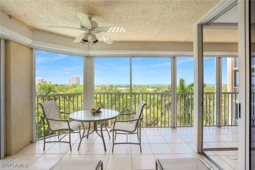 Picture of 5550 Heron Point Dr 402, Naples FL 34108