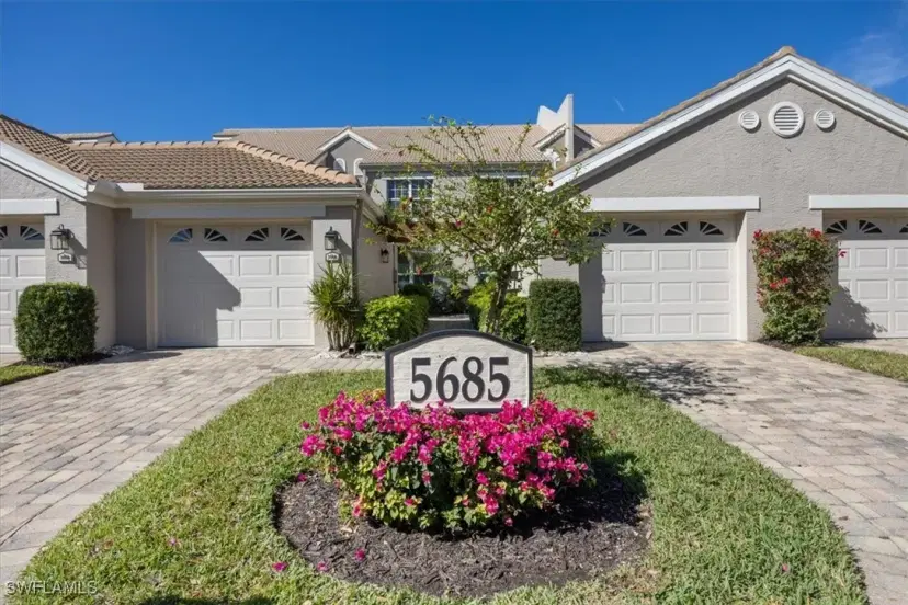 Picture of 5685 Heron Ln 304, Naples FL 34110