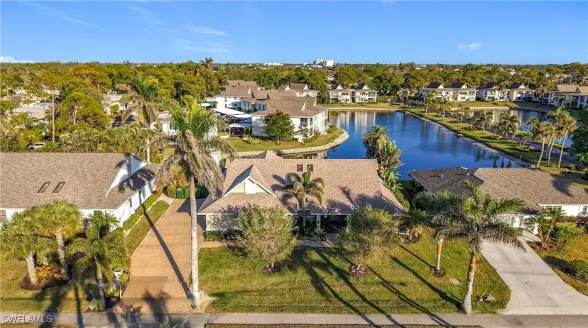 Picture of 1659 Sandpiper St E, Naples FL 34102