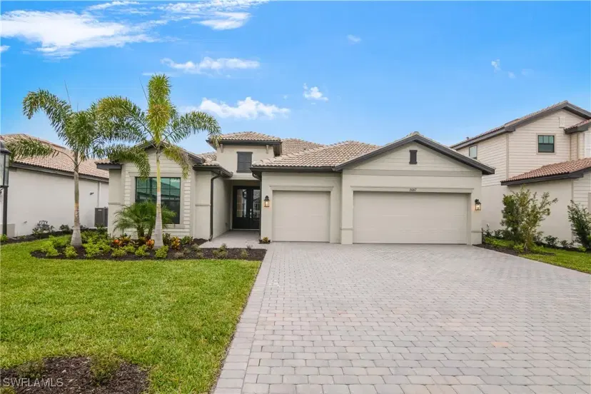 Picture of 21067 Hallandale Dr, Estero FL 33928