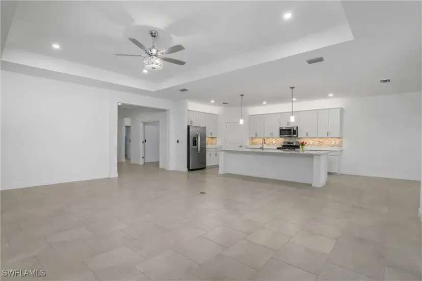 Picture of 21067 Hallandale Dr, Estero FL 33928