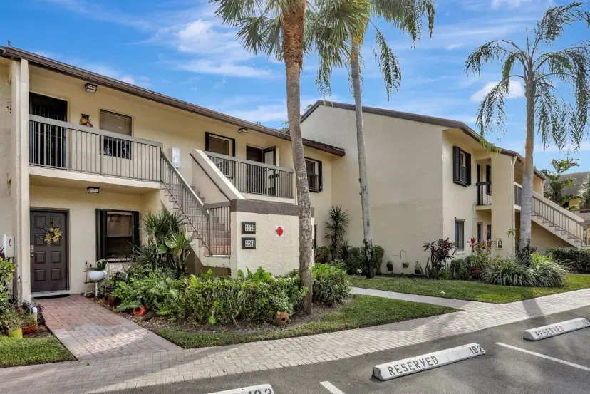 Picture of 3273 Carambola Circle S 23137, Coconut Creek FL 33066
