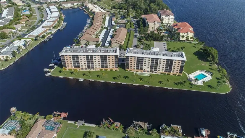 Picture of 4260 SE 20Th Pl 404, Cape Coral FL 33904
