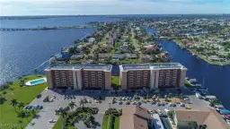 Picture of 4260 SE 20Th Pl 404, Cape Coral, FL 33904