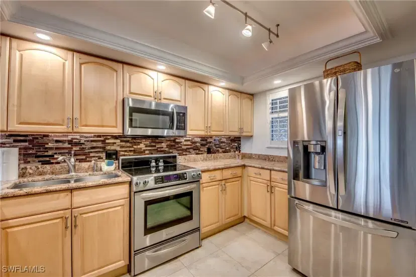 Picture of 4260 SE 20Th Pl 404, Cape Coral FL 33904