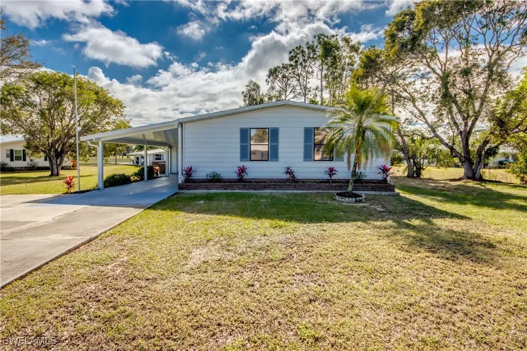 Picture of 9745 Lake Fairways Blvd, North Fort Myers, FL 33903
