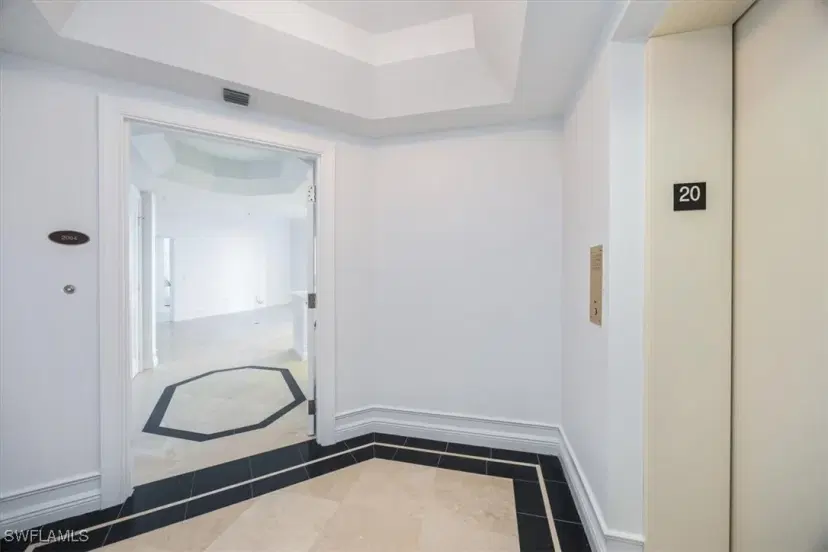Picture of 1060 Borghese Ln 2004, Naples FL 34114
