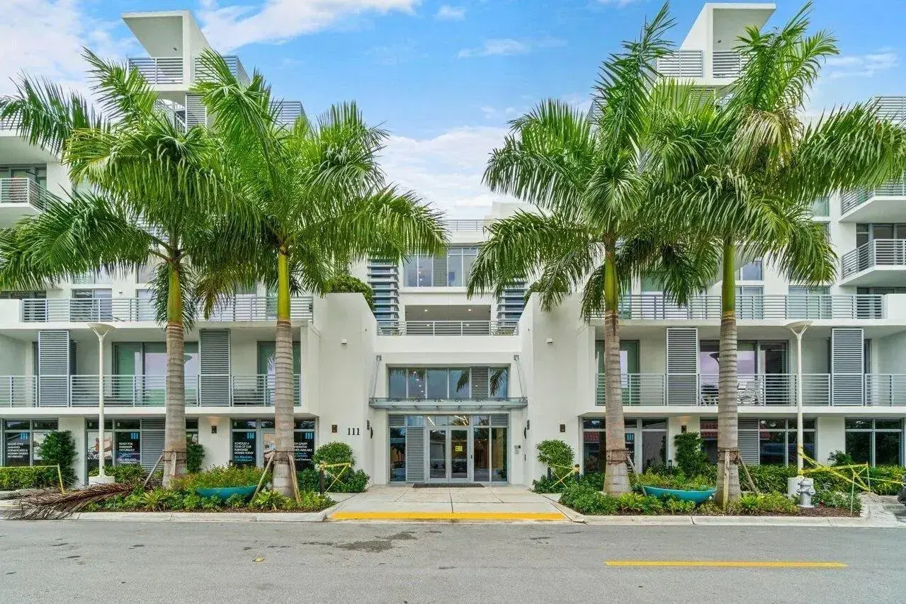 Picture of 111 SE 1St Avenue 404, Delray Beach, FL 33444