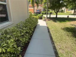 Picture of 10304 Via Colomba Cir, Fort Myers, FL 33966