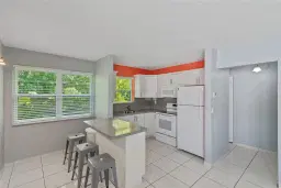 Picture of 1301 N 12Th Ct 4B, Hollywood, FL 33019