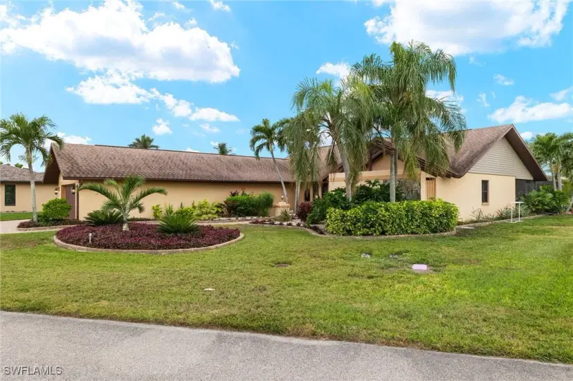 Picture of 3722 SE 12Th Ct, Cape Coral FL 33904