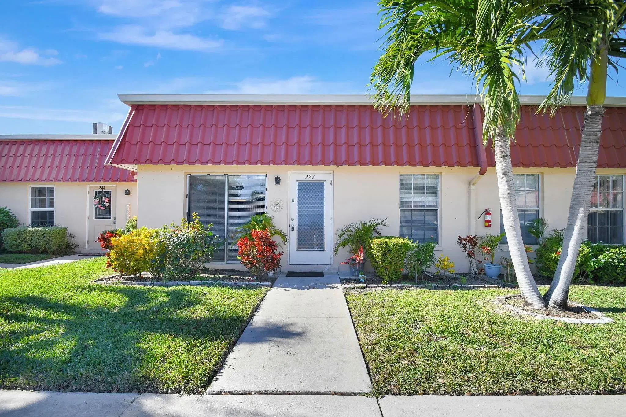 Picture of 273 Cape Cod Circle, Lake Worth, FL 33467
