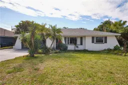 Picture of 612 SE 2Nd St, Cape Coral, FL 33990