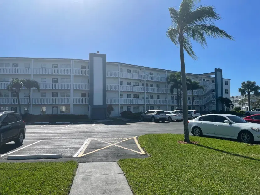 Picture of 1058 Exeter D 1058, Boca Raton FL 33434