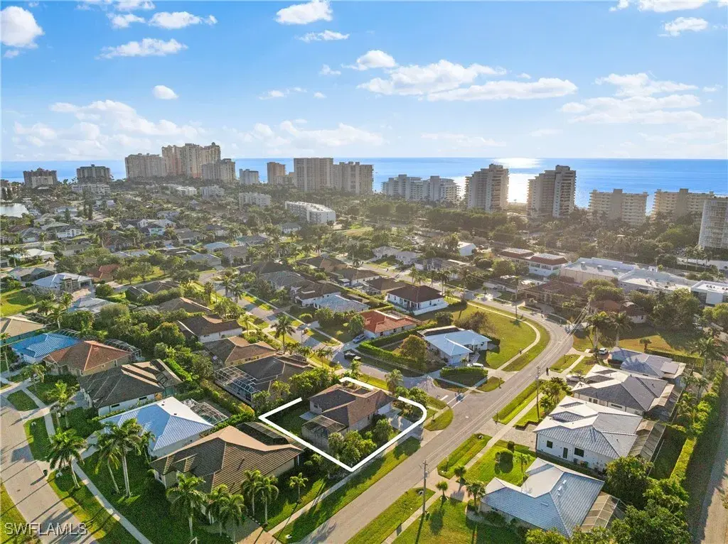 Picture of 661 Wren St, Marco Island, FL 34145