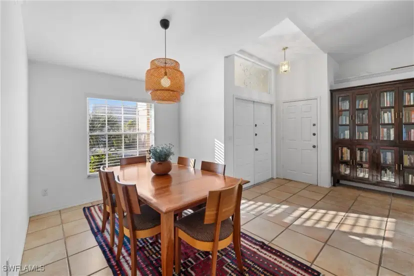 Picture of 661 Wren St, Marco Island FL 34145