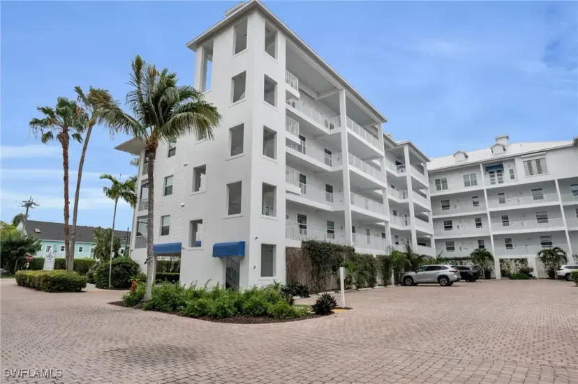 Picture of 140 Palm St 3, Marco Island FL 34145